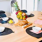 Apartment Le Familia,t5 Avec Terrasse,parking Prive Et Clim, Ideal Famille Et Professionnels