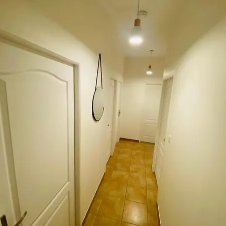 Spacieux T5, Terrasse, Proche Centre,parking Prive Apartment Perpignan